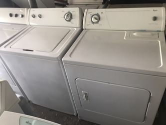 Washer dryer set