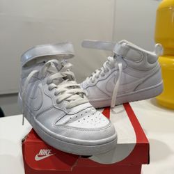 Boys White Nikes High Tops Size 6.5Y