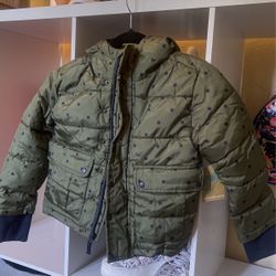 Girls Puffer Jacket Size 4/5