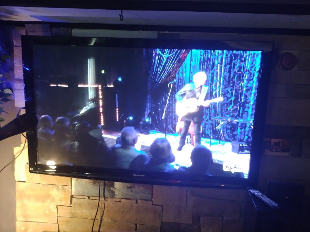 65" Panasonic VIERA CAST tv