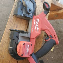 Milwaukee M18 Fuel Band Saw (Tool Only) (Blade Is Not Included) 