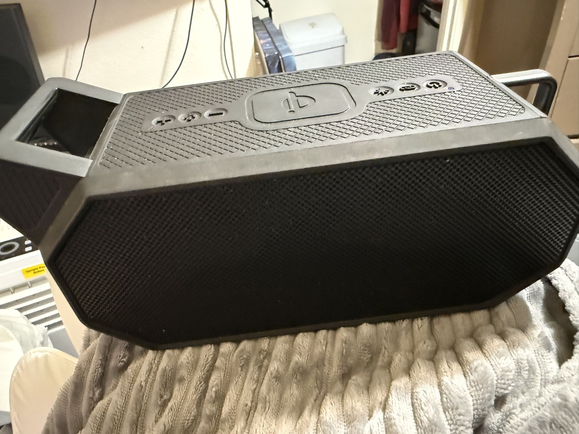 Altec Lansing Portable Bluetooth Speaker HYDRABOOM