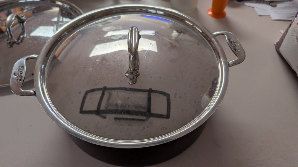 ALL CLAD NONSTICK STOCK POT