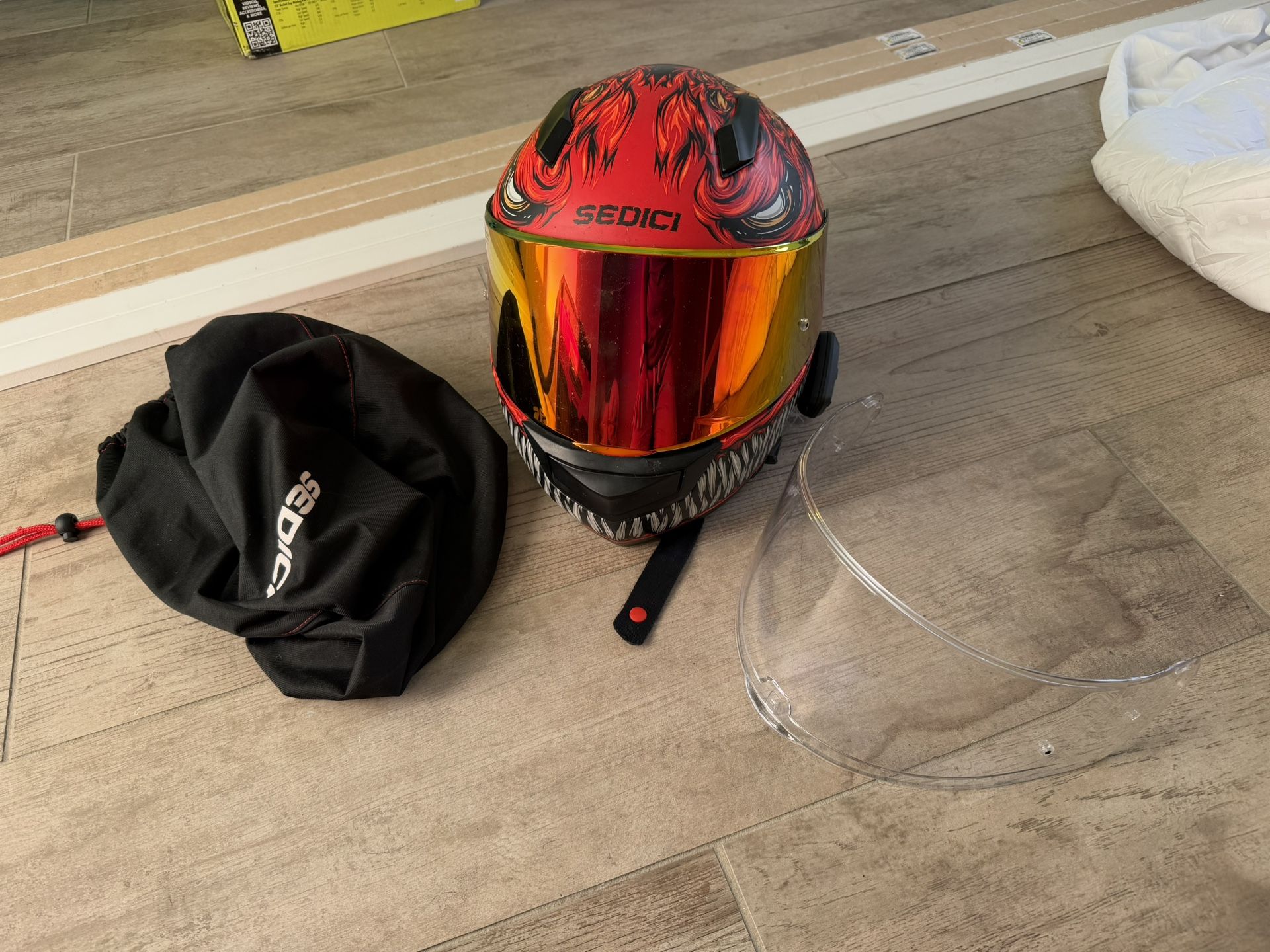 Sedici Strada 3 Animale Helmet with Cardo and Sun Visor