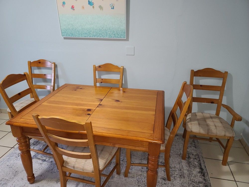 Eight piece kitchen table set