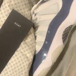 Jordan 11 Diffused Blue