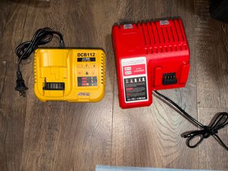 Milwaukee DeWalt charger m18 20v
