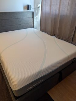 Tempur-pedic Queen Mattress