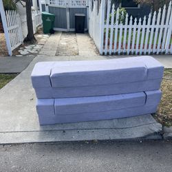 Free- Lounge Couches