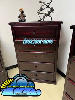 Five drawer dresser Cherry cajonera Comoda de Pino Nuevo