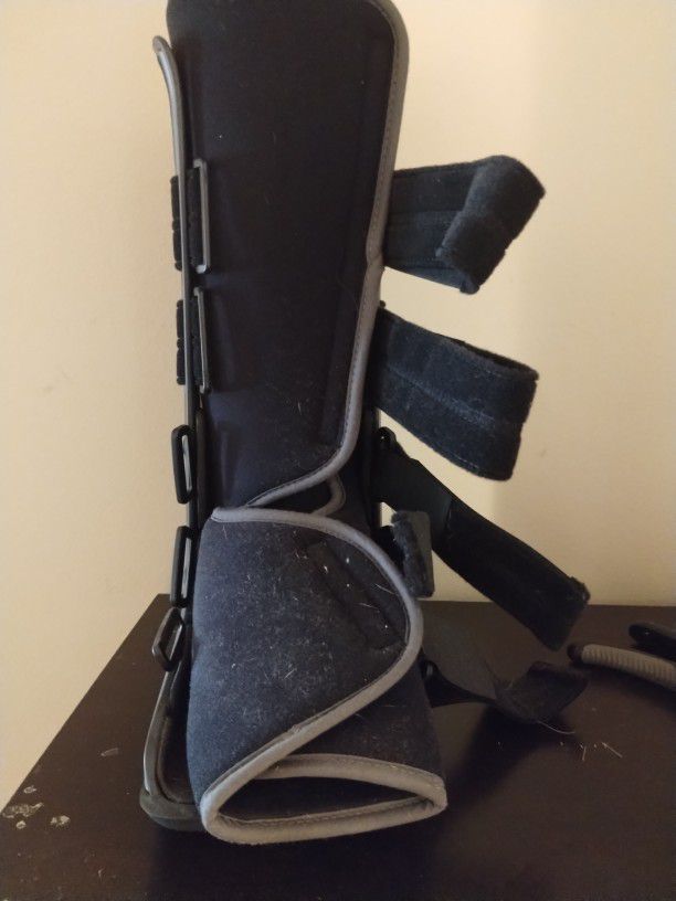 Medical Leg Boot 