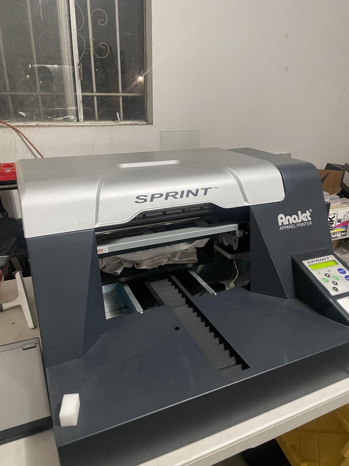 Anajet DTG shirt Apparel Printer