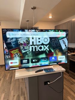 Oled 65” Smart TV UHD HDR 4k! LG  MUST GO TODAY!
