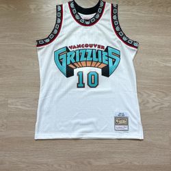 Size Large - Mitchell And Ness Vintage Authentic NBA Basketball Vancouver Grizzlies Mike Bibby Mesh Jersey - Cream Off White - Nike Sports Champion