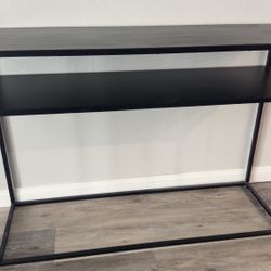 METAL CONSOLE TABLE