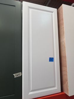 Kitchen cabinets, upper white 42in