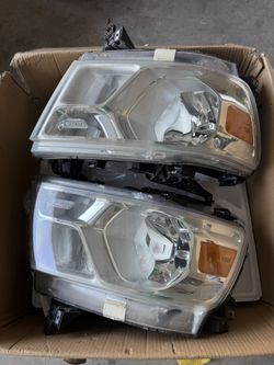 2020 Ram 1500 Headlights 