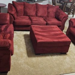 Living Room Set (5 Pieces)