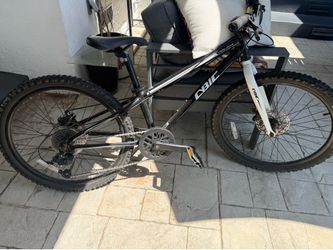Youth mountain bike