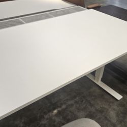 Adjustable Ikea Desk + Free Delivery 