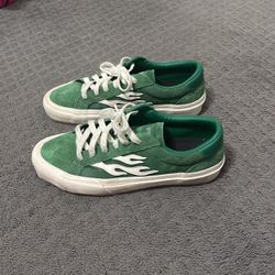 Size 11 Green Stays 