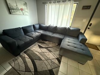 Sectional Sofa