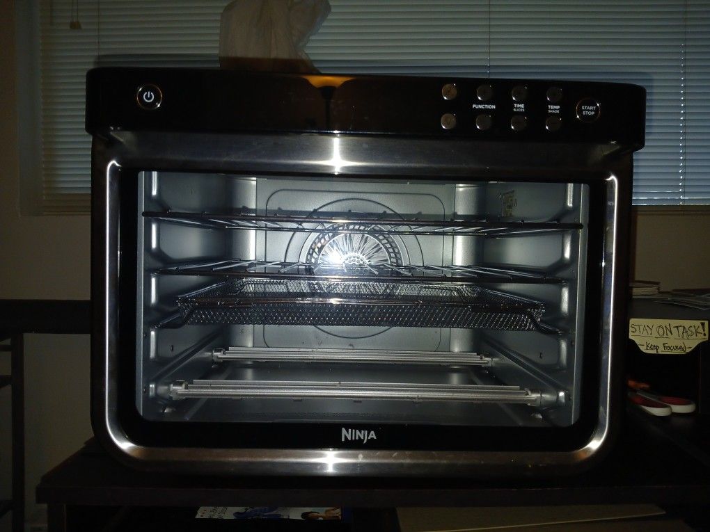 BRAND NEW!  Ninja Foodi XL Air Oven