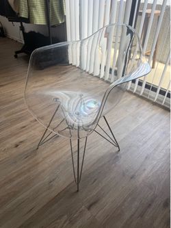 Clear Acrylic Eames-Style Armchair with Chrome Eiffel Base, Excellent Condition ($70 OBO)