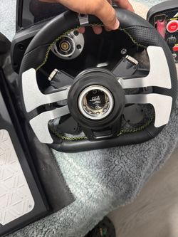Pc and Xbox race wheel and pedals