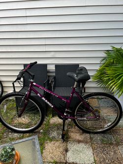 Bicycle, bike, bicicleta rim 26” ready to work, school, training.