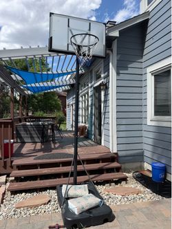 Basketball hoop