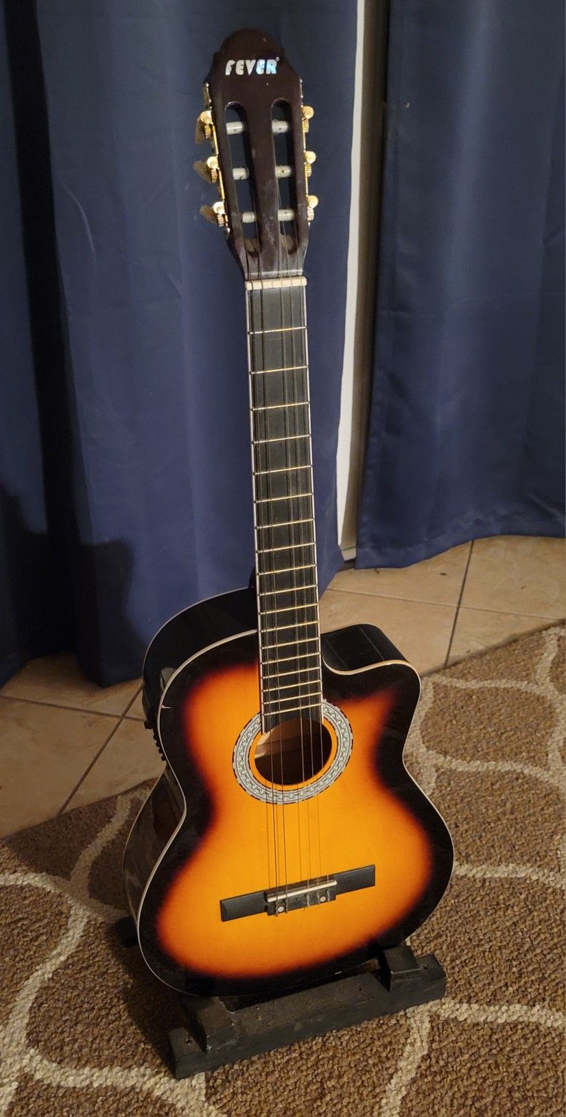 Guitar 