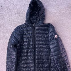 Moncler Puffer Jacket With Good Men’s 