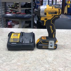 Dewalt DCF809 20V Atomic Compact Series With 1 1.3AH Battery & Charger 