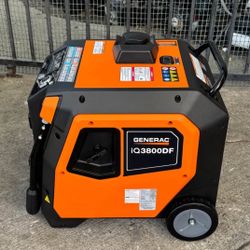 Generac 3800/3000-Watt Dual Fuel Inveter Generator, Fully Enclosed Case and Easy-To-Use Electric Start with Battery Included 