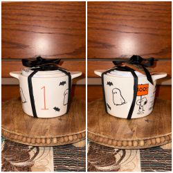 Rae Dunn Snoopy Halloween Bucket Measuring Cups