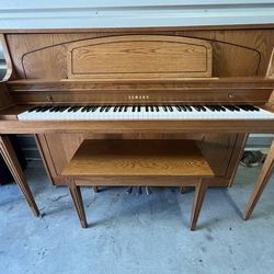 1999 YAMAHA M450 TAO DESIGNER UPRIGHT PIANO! FREE DELIVERY & TUNING!