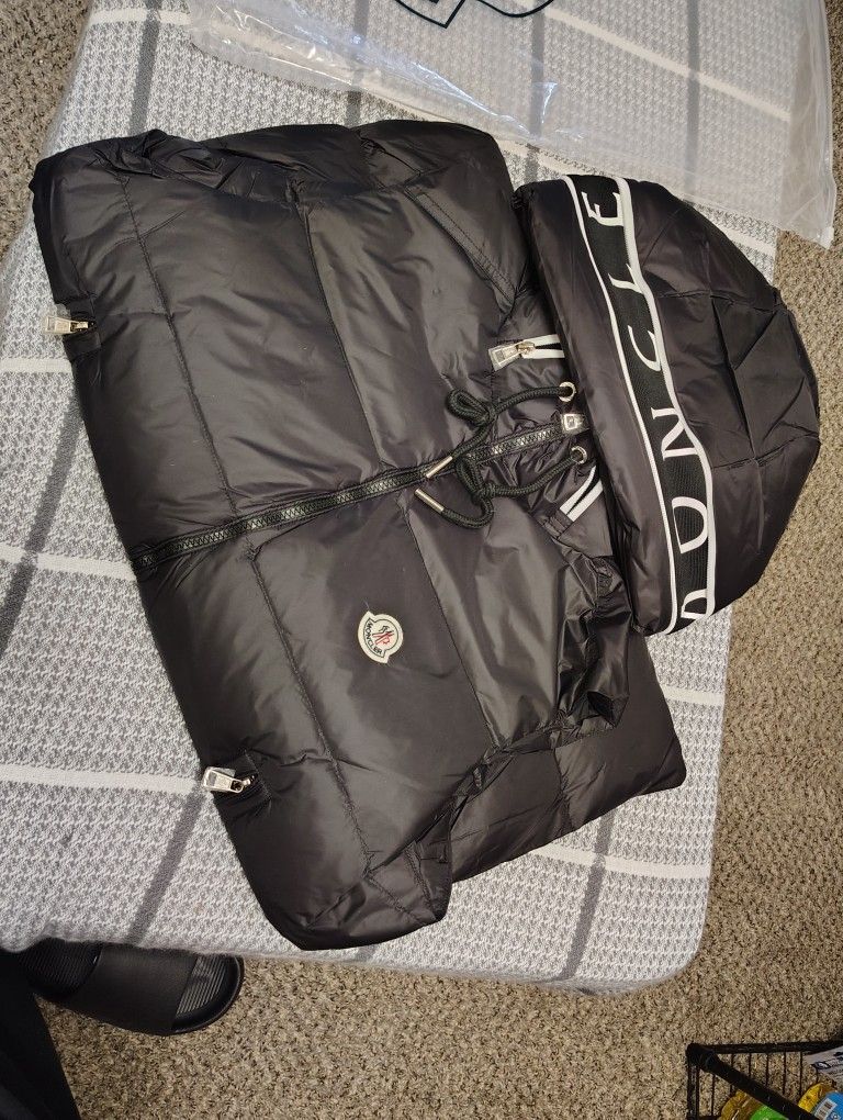 Monestier De Clermont Puffer Vest