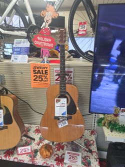 Yamaha Acoustic Guitar