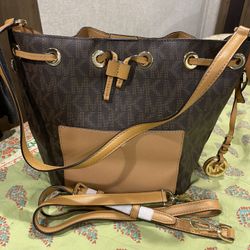 Michael Kors Purse