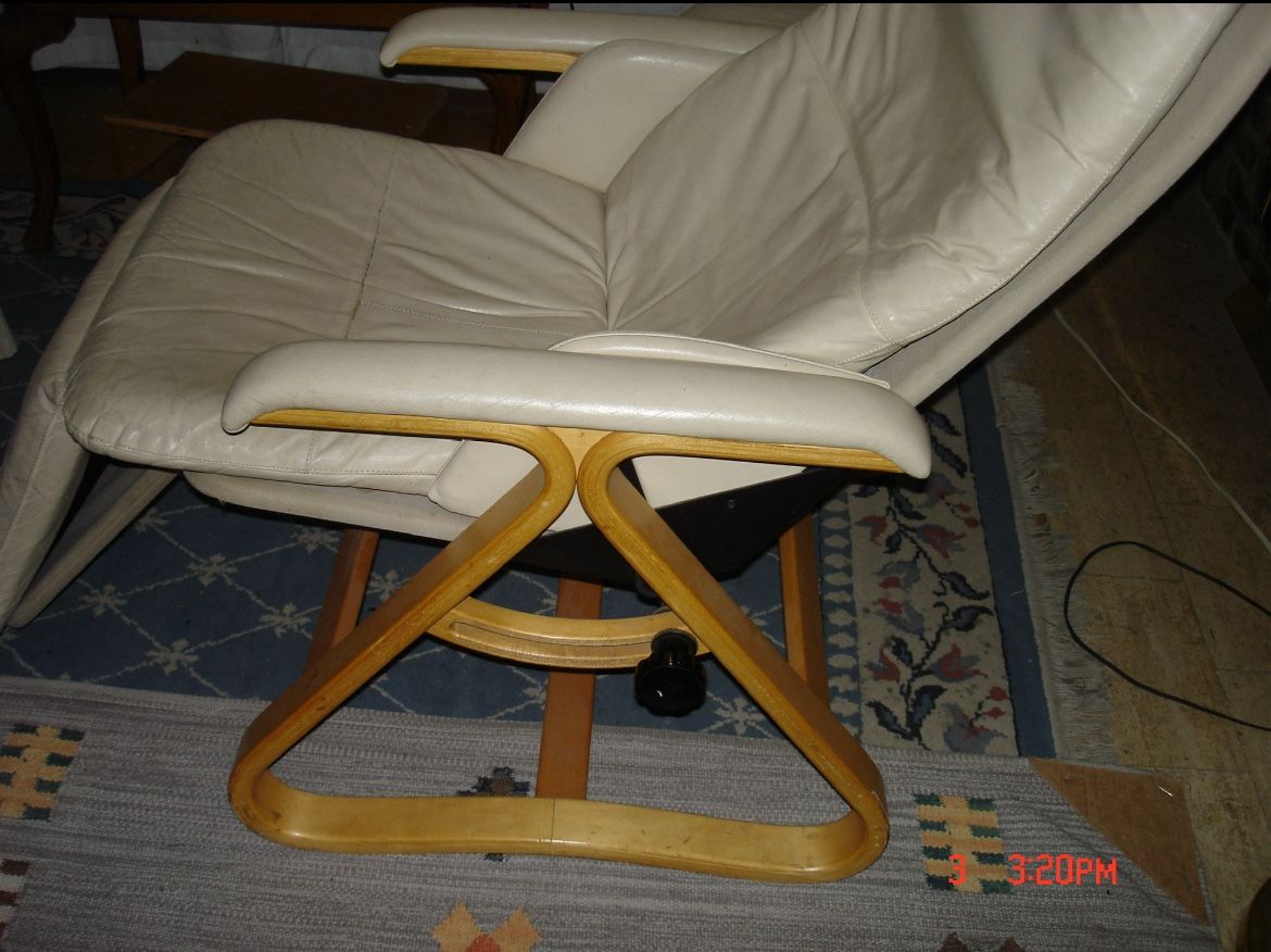 Zero Gravity Chair