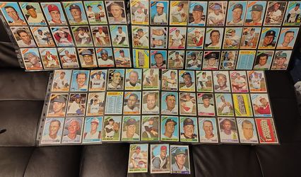 1966 Topps Baseball lot of 84 cards