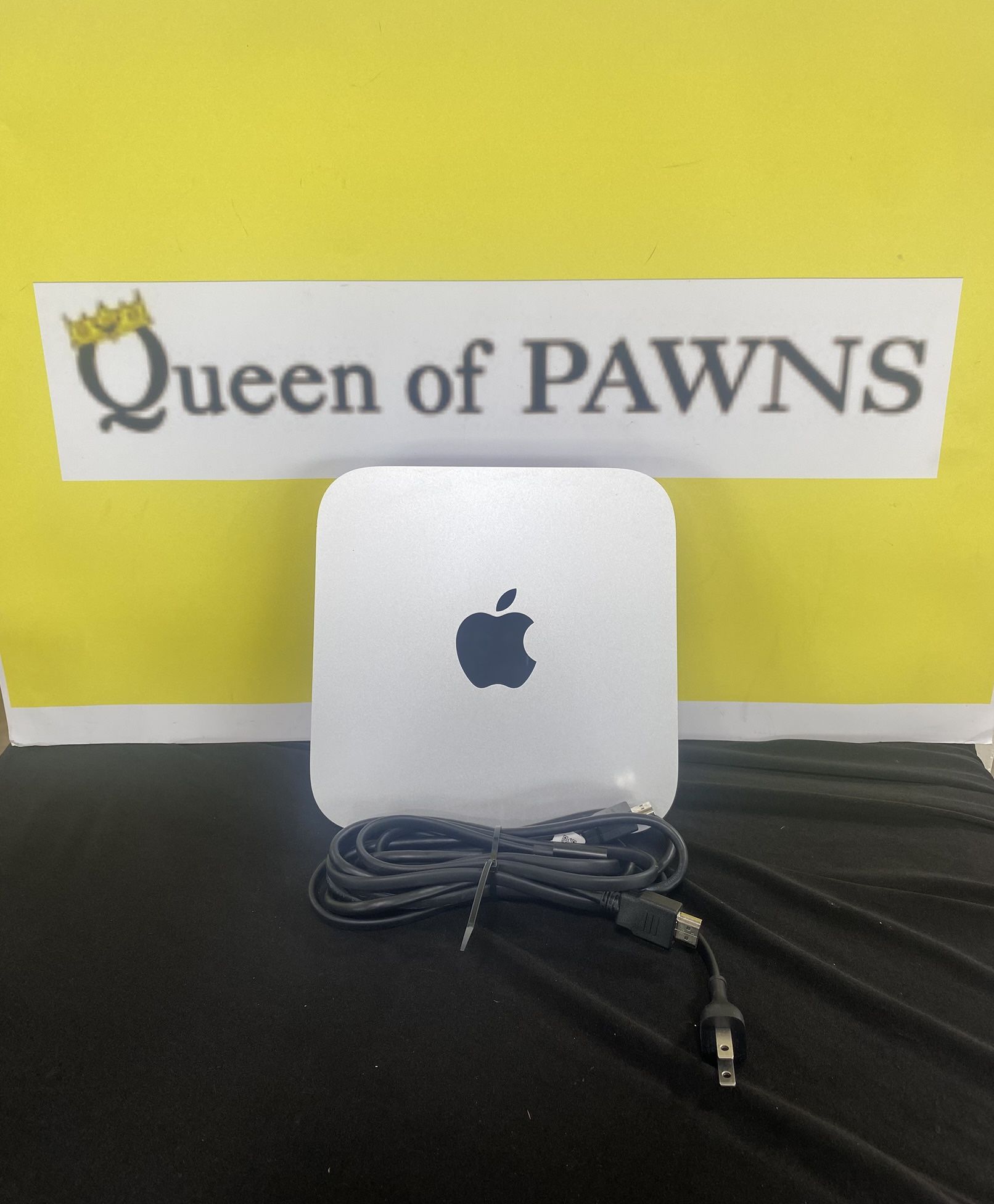 Apple Desktop With Cords