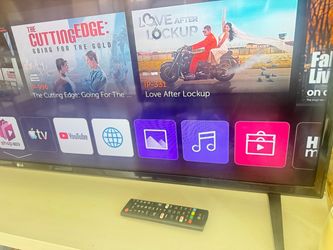 LG 55” Smart TV – Excellent Working Condition – Remote Included