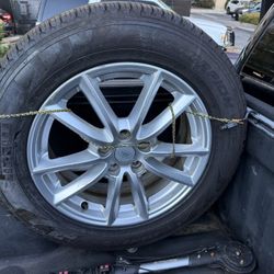 Land Rover Tire And Rim