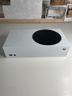 Xbox series S No controller or HDMI cord