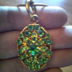 Oval Pendant 
