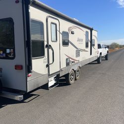 2016 Keystone Sprinter 27rl Campfire Edition 