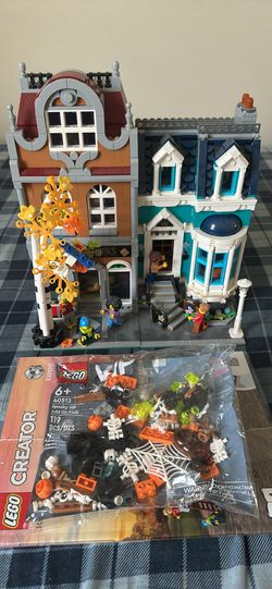 Lego Bookshop + 2 Sets and Spooky add ons