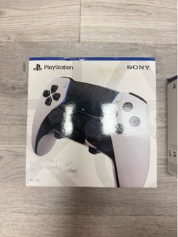 PS5 Controllers